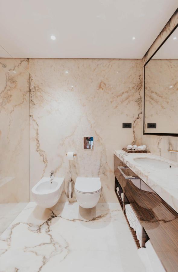 Corso Levante Luxury Suites Dobrota 코토르 외부 사진