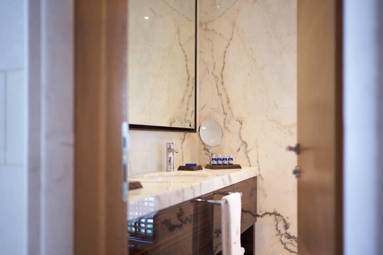 Corso Levante Luxury Suites Dobrota 코토르 외부 사진